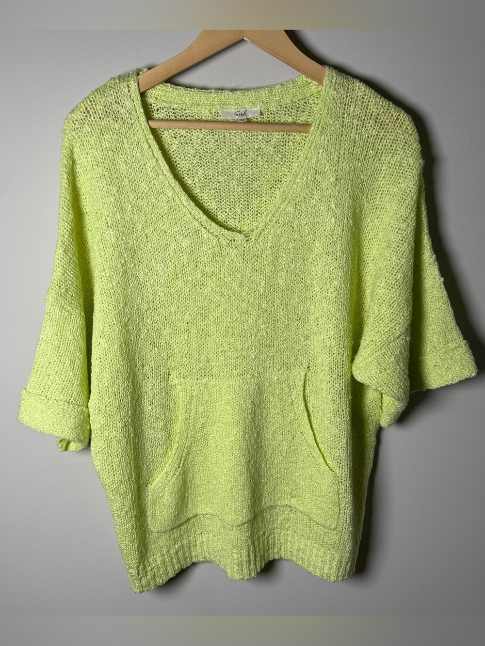 Easel Neon Citron Boucle Knit Oversized V-Neck Sweater S/M Summer Vacation Beach
